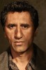 photo Cliff Curtis